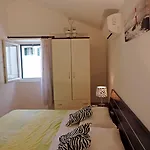 شقة Lana *